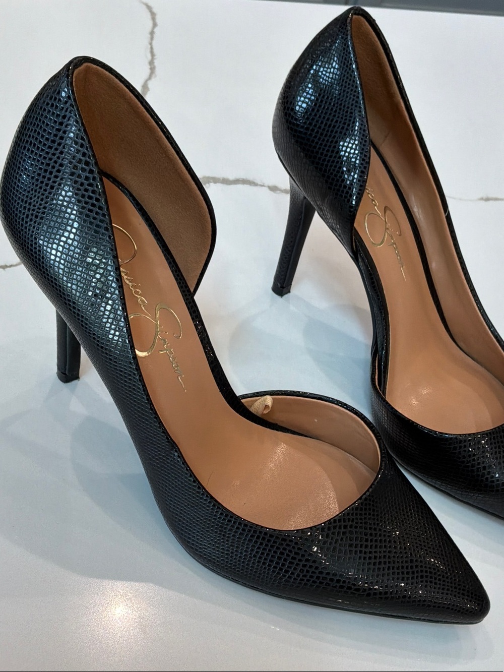 Jessica Simpson Size 7M Black Snakeskin-Texture Pointed Toe Pumps Heels - Picture 3 of 12